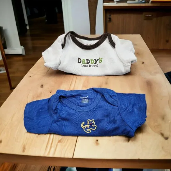 Newborn Baby Bundle Set Onesies, Blankets, and Washcloths